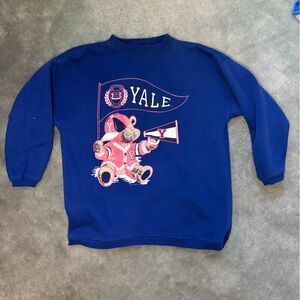 Blue Sweatshirt with Yale Cheering Bear Graphic size medium